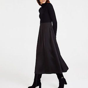 Black Ann Taylor Mixed Media Dress - Petite - Midi, Size Small